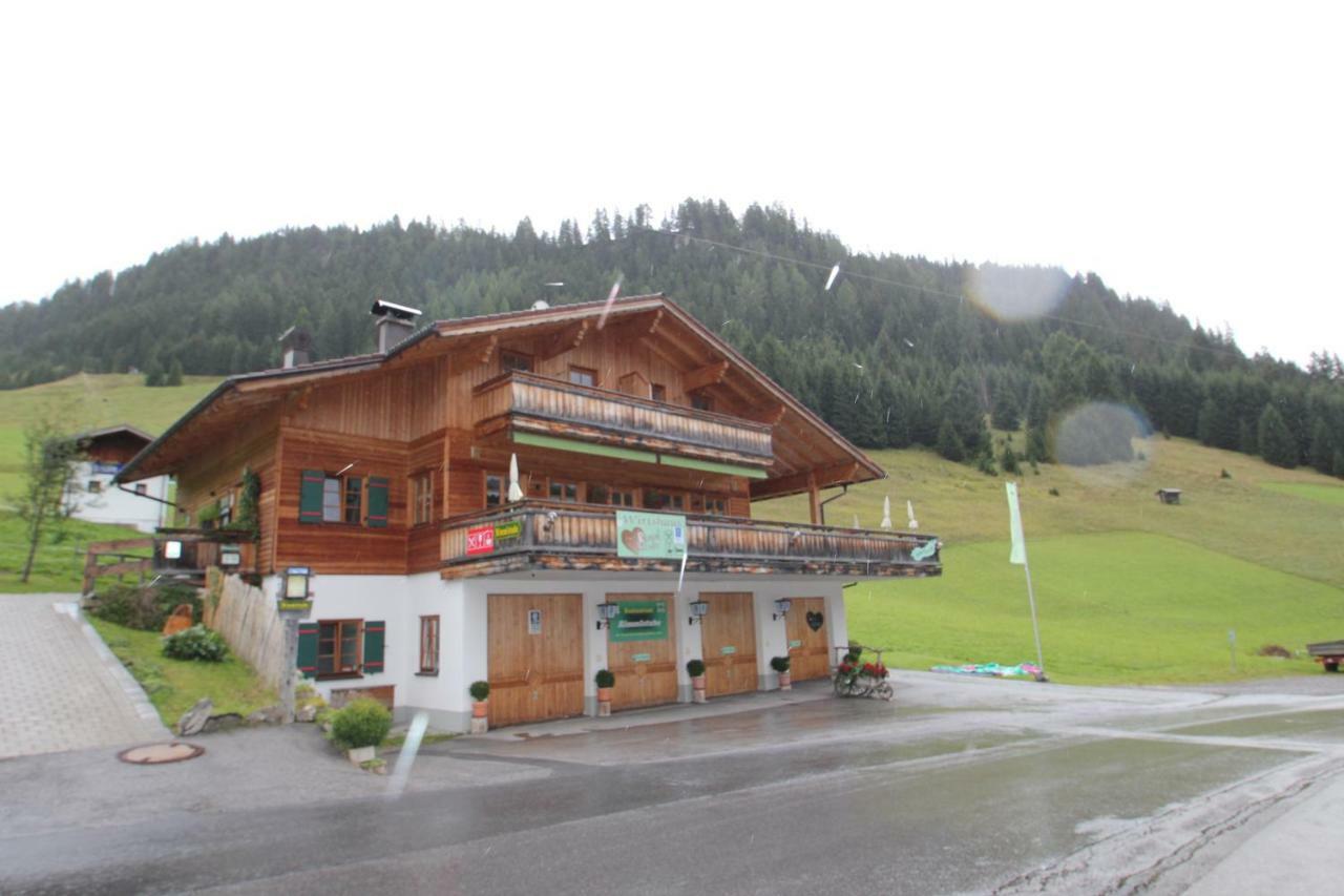 贝旺 Rimmlhof & Rimmlstube酒店 外观 照片